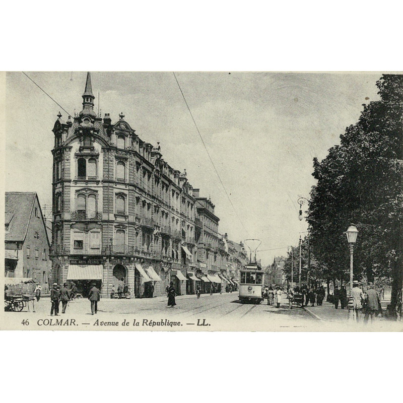 CPA - Colmar - Avenue de la République