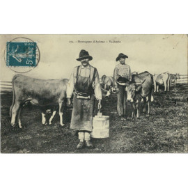 CPA -  Montagnes d'Aubrac -...