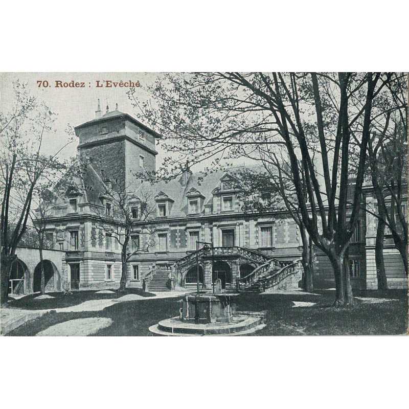 CPA - Rodez - L'Evéché