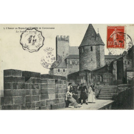 CPA -  L'Amour au Moyen-Age...