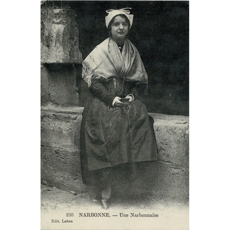 CPA - Narbonne - Une Narbonnaise