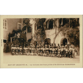 CPA - Art et Charité - La...