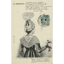 CPA - Coiffes D'Hier - Bayeux