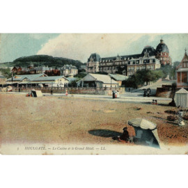 CPA - Houlgate - Le Casino...