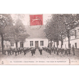 CPA - Vaujours - Ecole...