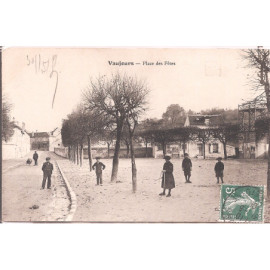 CPA - Vaujours - Place des...