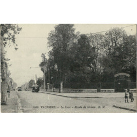 CPA - Vaujours  - Le Parc -...