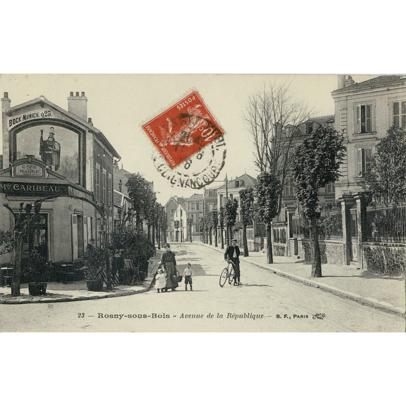CPA - Pierrefitte   - Avenue de la République