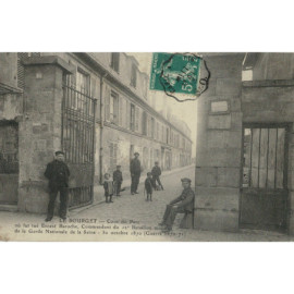 CPA - Le Bourget - Cour du...