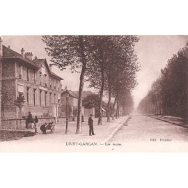 CPA - Livry- Gargan  - Les...