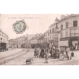 CPA - Livry - Place de la...
