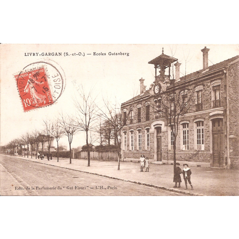 CPA - Gargan-Livry - Ecoles Gutenberg