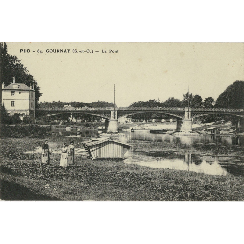 CPA - Gournay - Le Pont  -