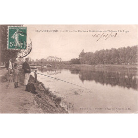 CPA - Bray-sur-seine - Les...