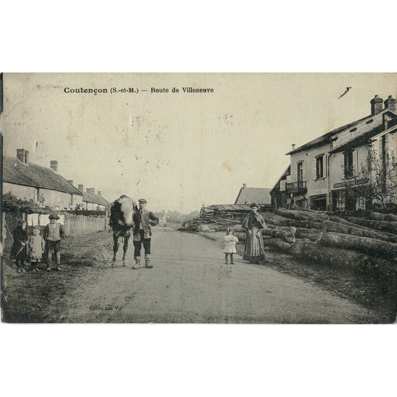 CPA - Coutençon - Route de Villeneuve