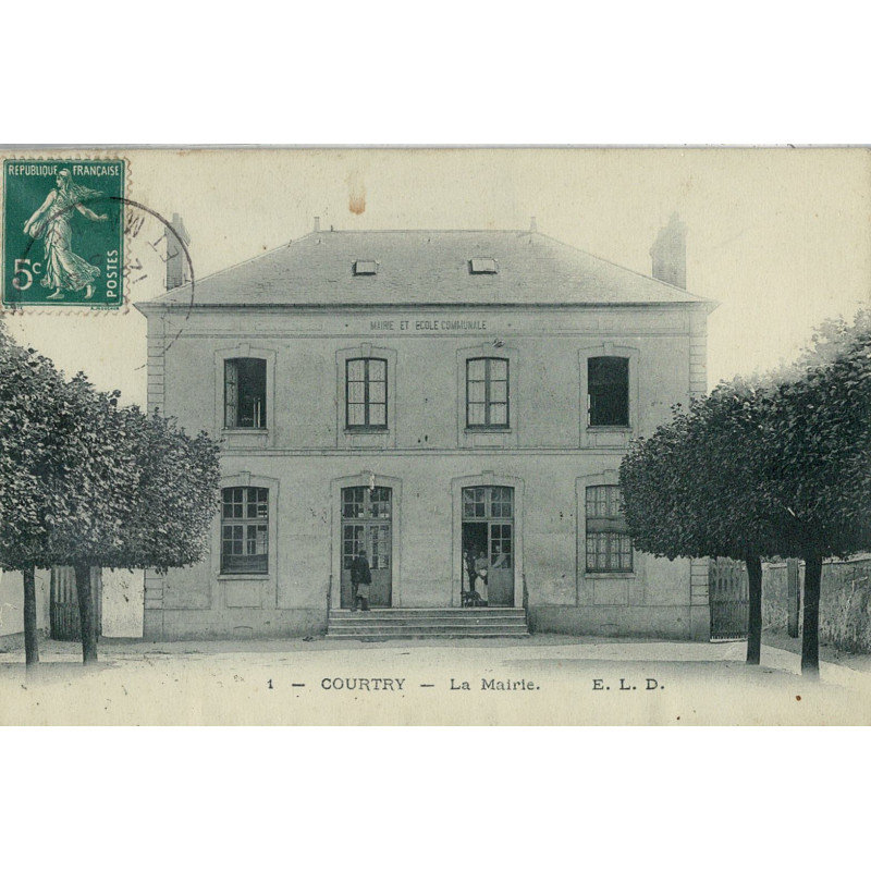 CPA - Courtry  -  La Marie