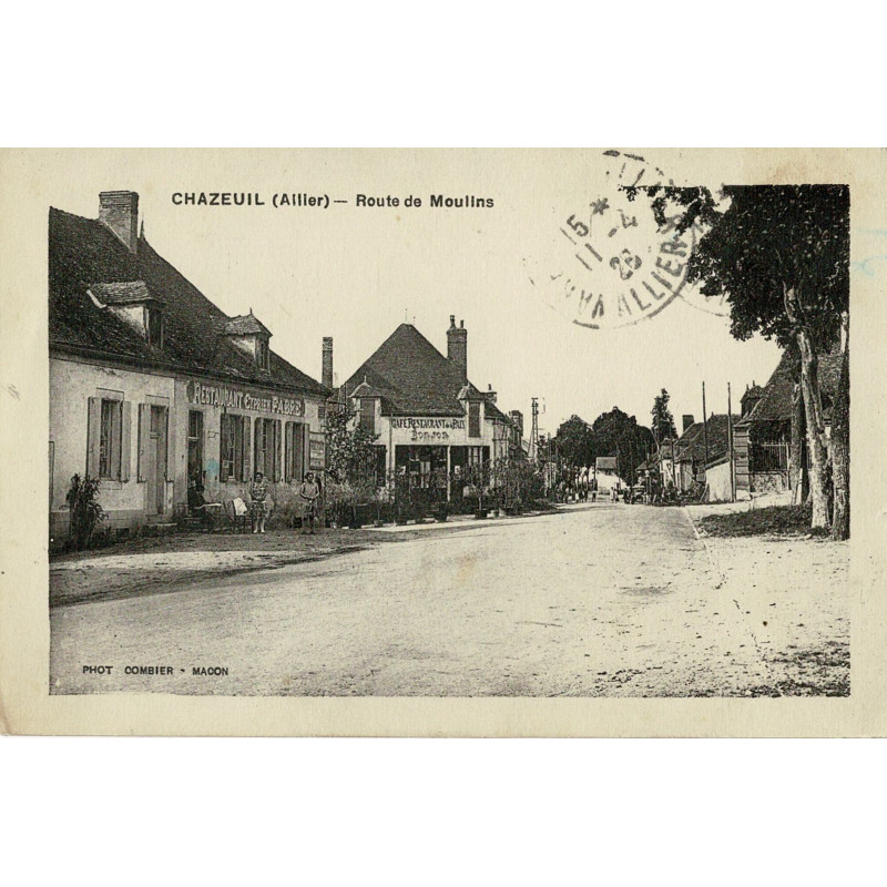 CPA - Chazeuil - Routes de Moulins