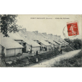 CPA - Port Brillet - Citéz...