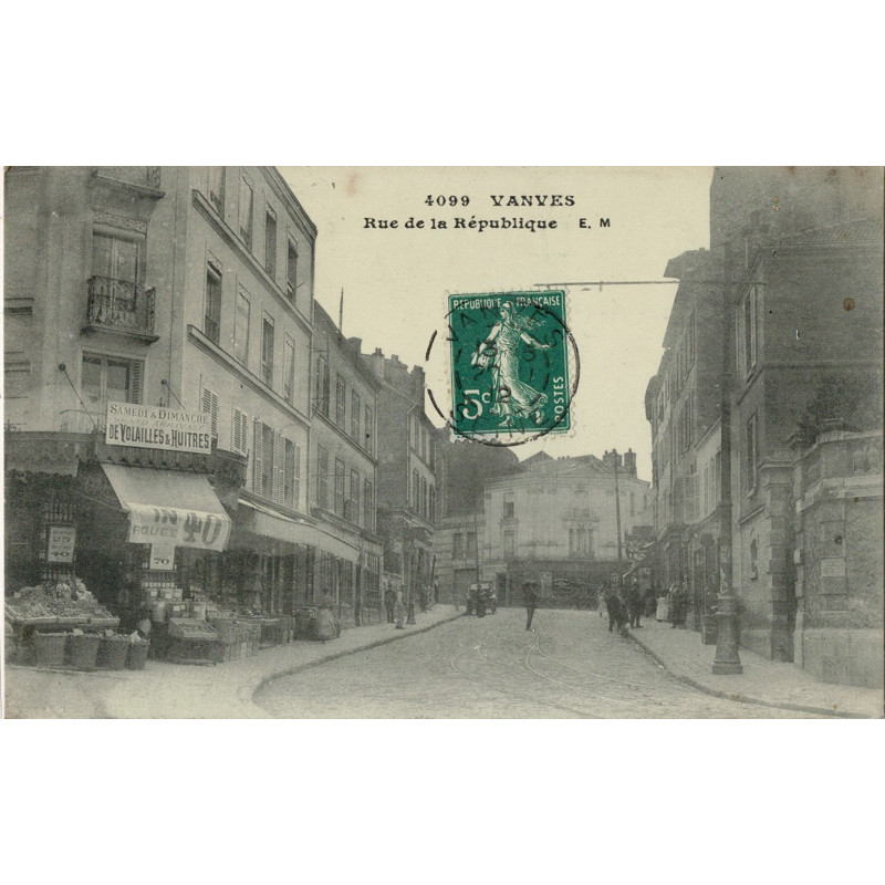 CPA - Vanves - Rue de la Réublique