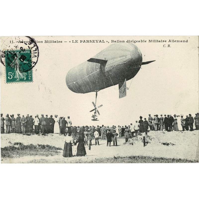 CPA - Le Peceval - Ballon Dirigeable Allemand