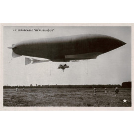 Carte-Photo - Le Dirigeable...