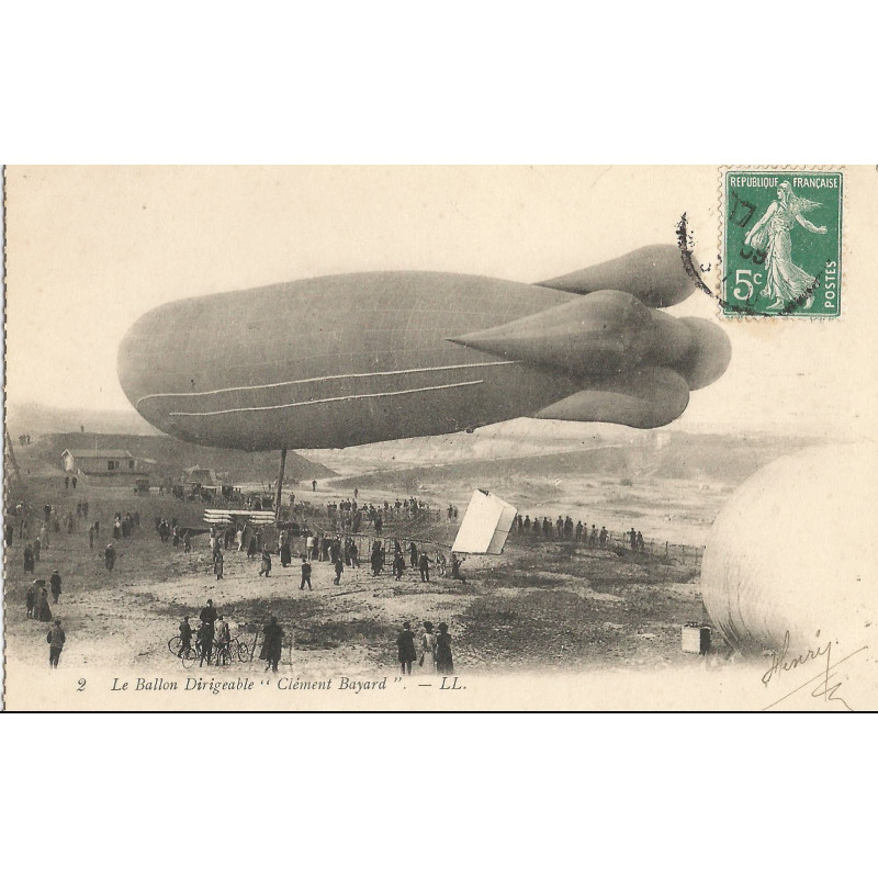 CPA - Le Ballon Dirigeable "Clément Bayard"