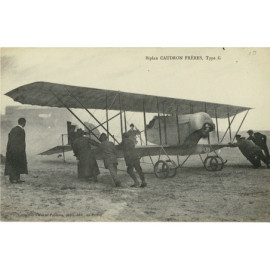CPA - Biplan - Caudron...