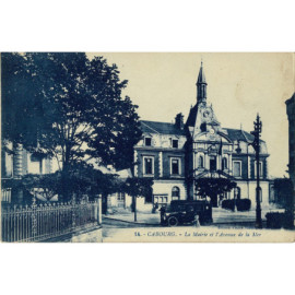 CPA  - Cabourg - la Mairie...