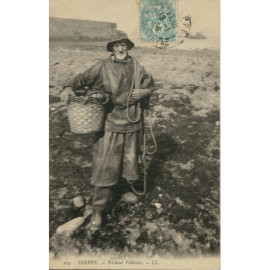 CPA - Dieppe - Pêcheurs...