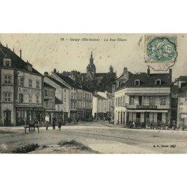 CPA - Gray - La Rue Thiers