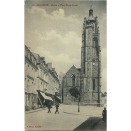 CPA - Bressuire - Eglise et...